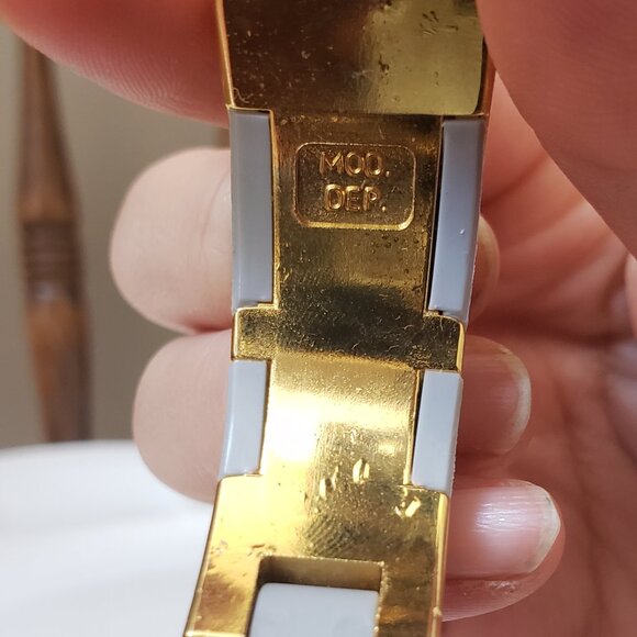 Vintage Alfex Swiss Gold and Gray Mechanical Bangle Watch - Picture 6 of 8